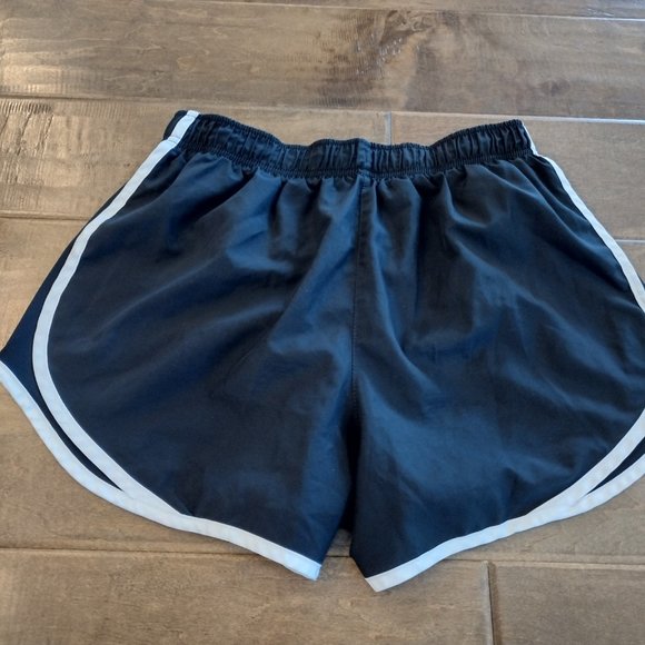 NIKE classic Dri-fit black white tempo running shorts, size S - Picture 5 of 10